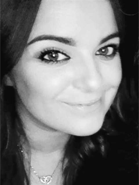 Photo of Holly Barrett