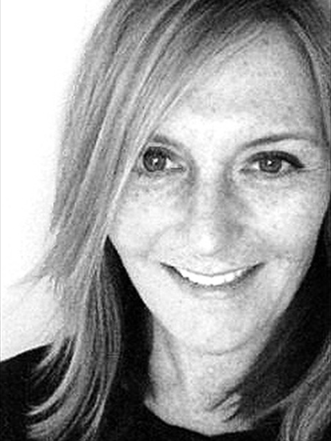 Photo of Amanda Doyal